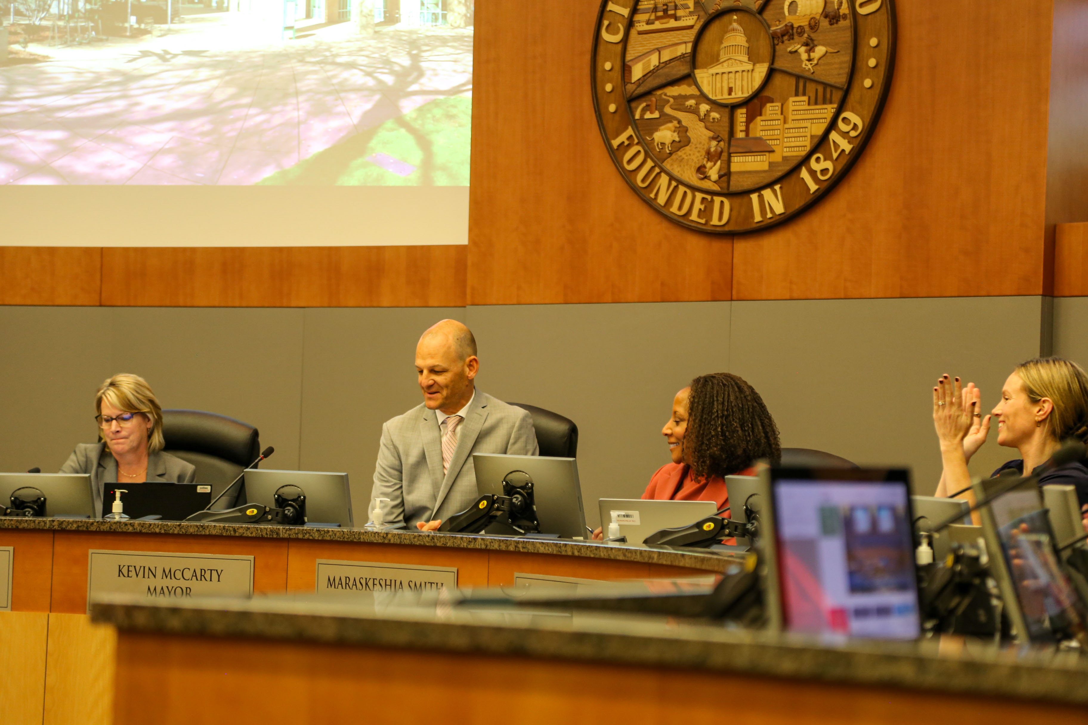 City Council welcomes City Manager Maraskeshia Smith at first official meeting